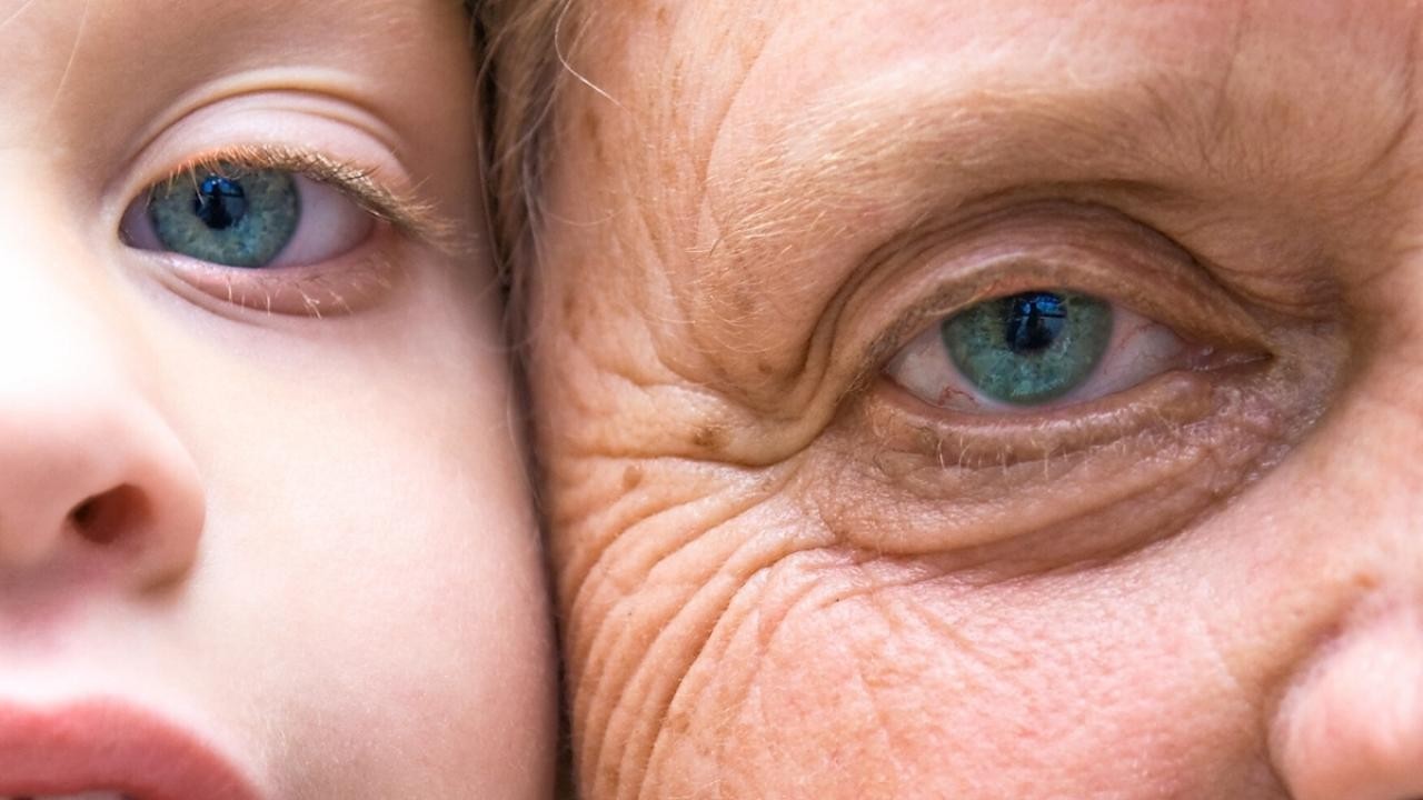 İnsan vücudu bu iki yaşta aniden yaşlanıyor