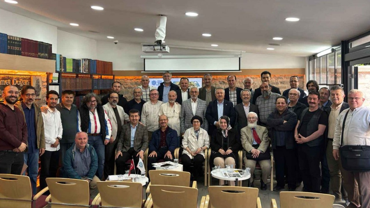 Konya’da "İslam Ekolojisi ve Mevlana" konferansı düzenlendi