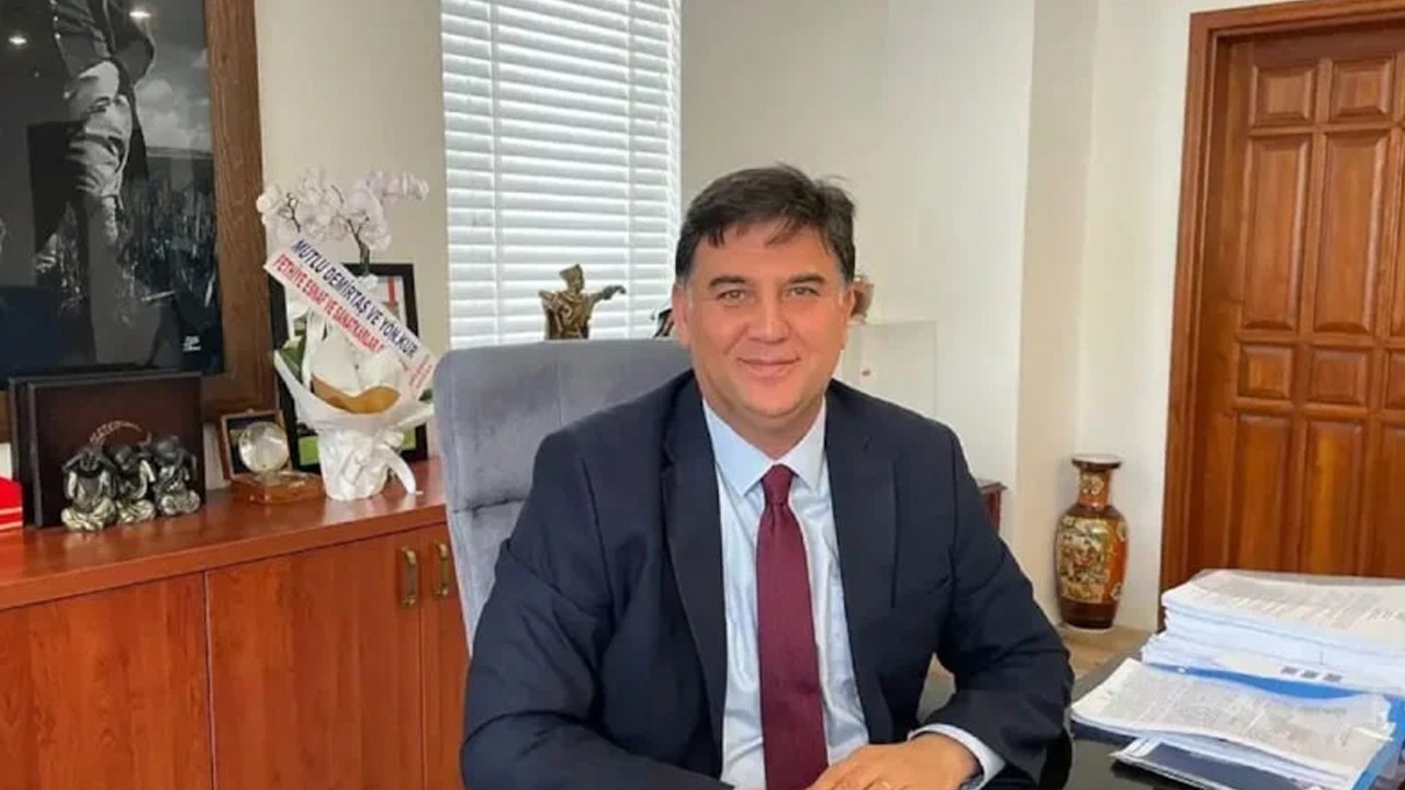Belediye Başkanı'na silahlı saldırı! Saldırgan olay yerinden kaçtı