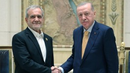 Cumhurbaşkanı Erdoğan, İran Cumhurbaşkanı Pezeşkiyan ile görüştü