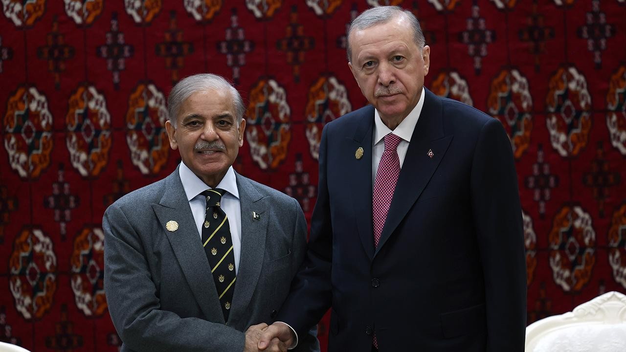 Cumhurbaşkanı Erdoğan, Pakistan Başbakanı Şerif ile telefonda görüştü