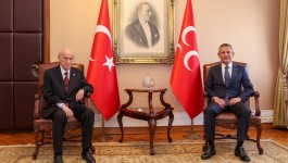 MHP Lideri Bahçeli, Özgür Özel ile görüştü