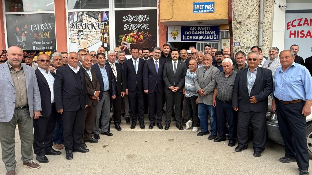 AK Parti Doğanhisar’da bayramlaşma programı yoğun katılımla gerçekleşti
