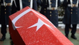 Bakan Çiftçi: Kazada yaralanan polis memuru şehit oldu