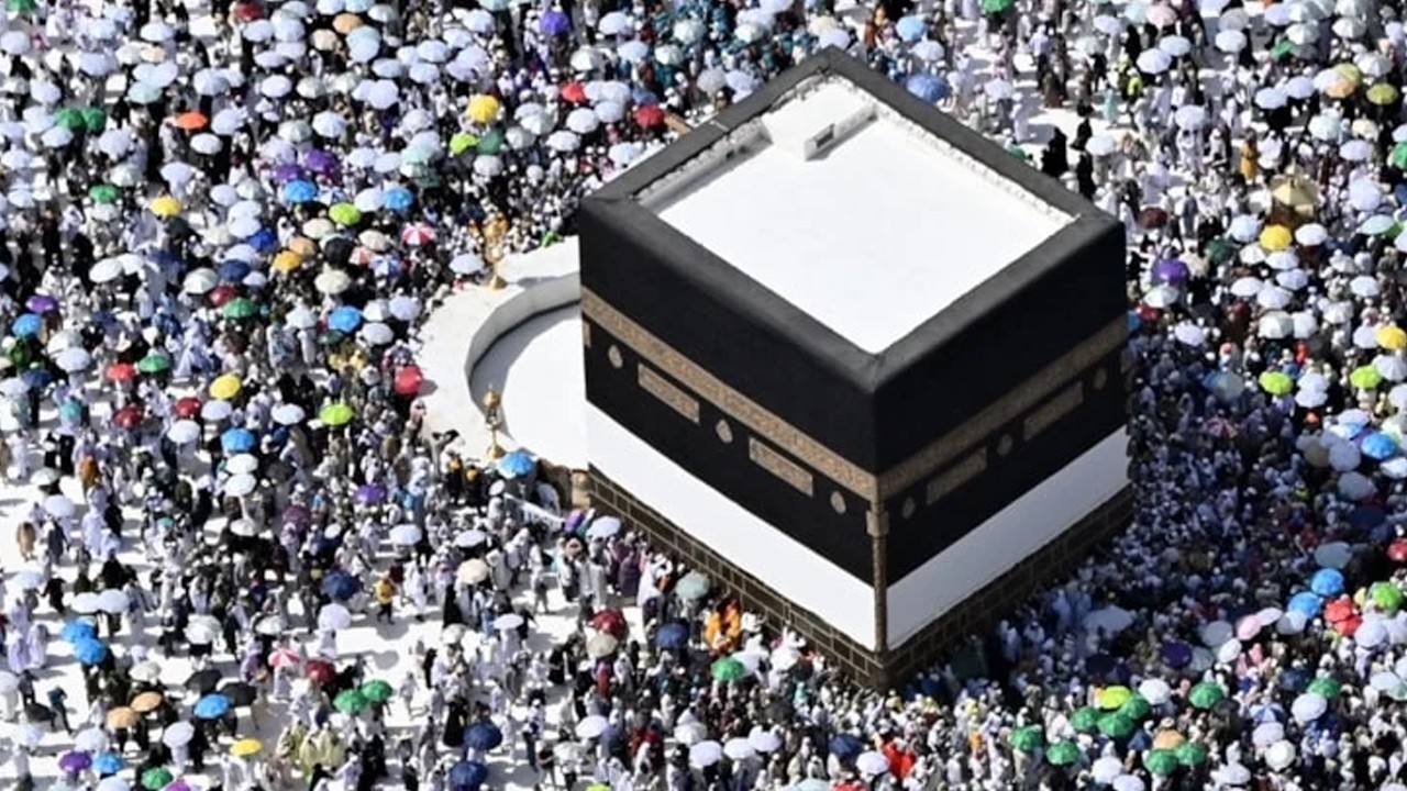 Hacılar Kabe'ye vedaya hazırlanıyor