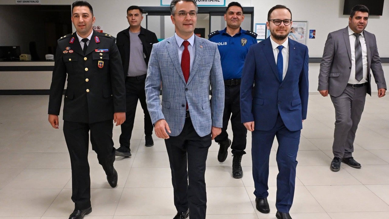 Kaymakam Canpolat’tan Bölge Devlet Hastanesi’ne bayram ziyareti