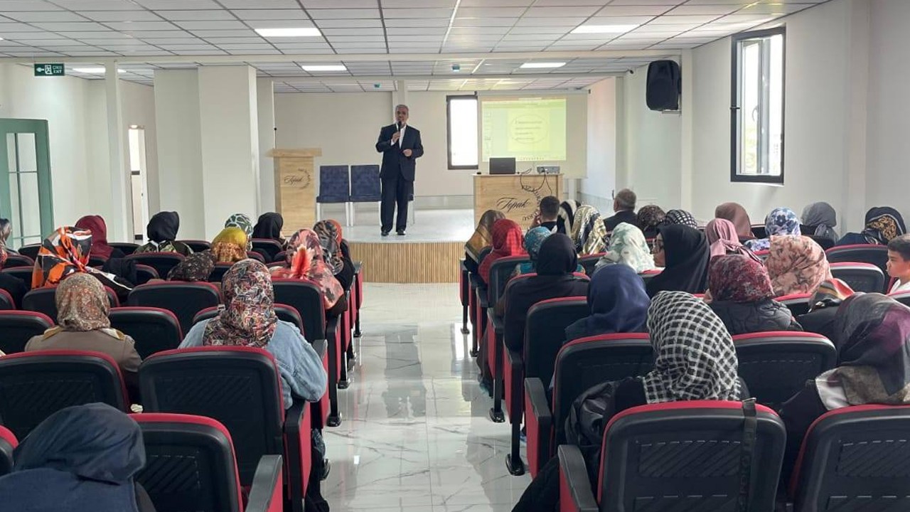 Konya İl Müftülüğünden Ereğli’de din görevlilerine eğitim semineri