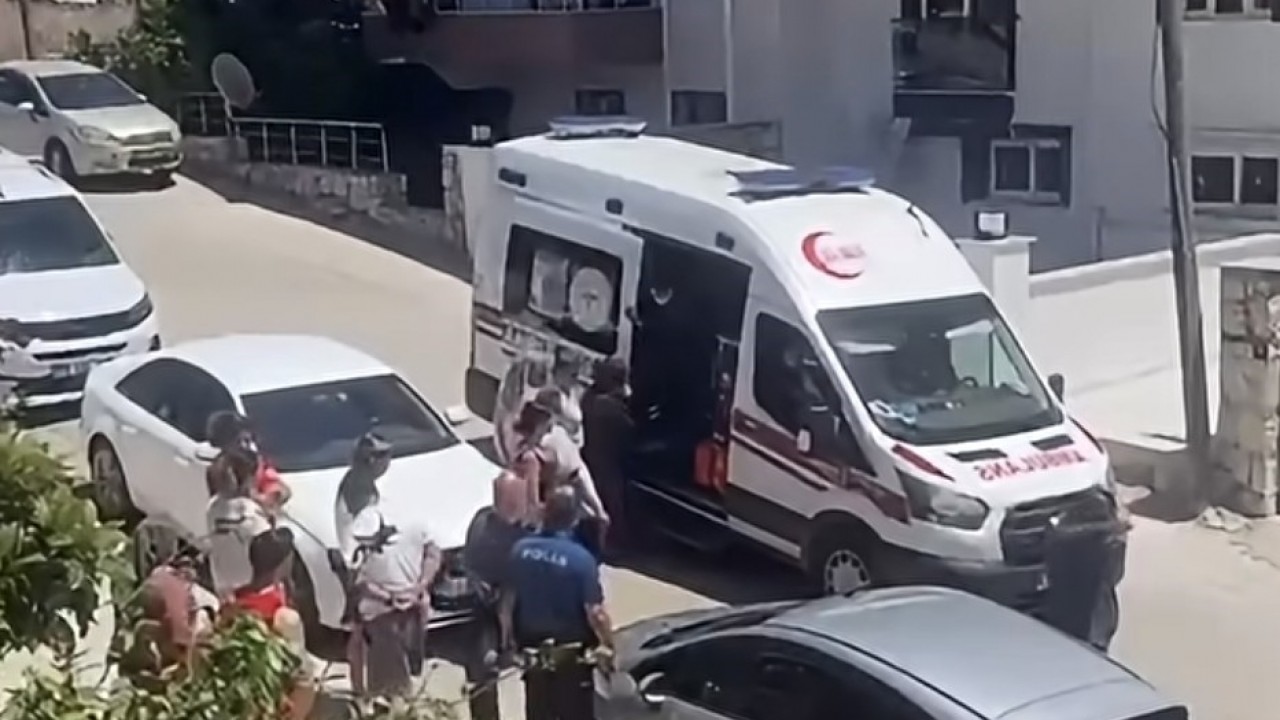 Eşini, baldızını ve kayınvalidesini bıçakladı
