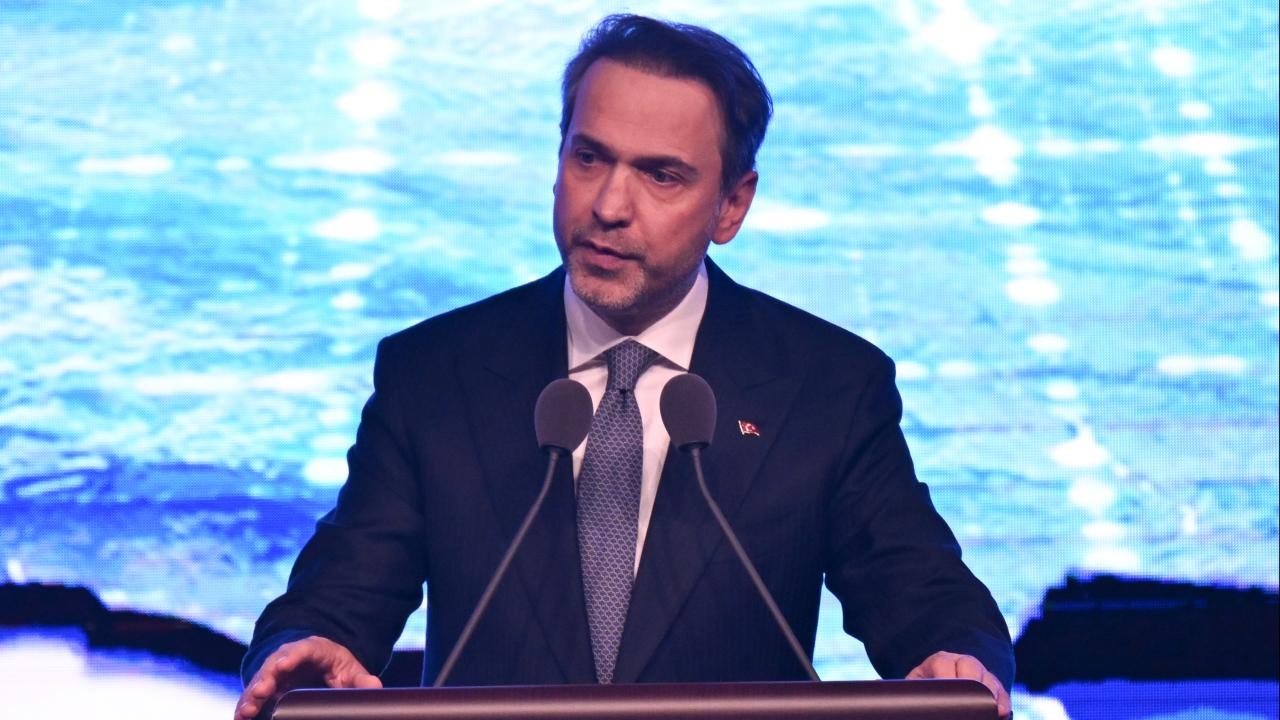Bakan Bayraktar: Türkiye ve Azerbaycan Avrupa'nın arz güvenliğine önemli katkı sunuyor
