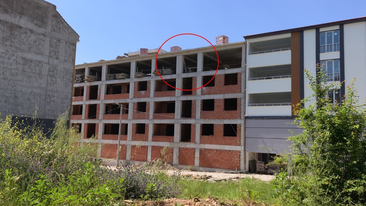 Kardeşiyle 30 yıl sonra aynı kaderi yaşayan duvar ustası, inşaattan düşüp öldü