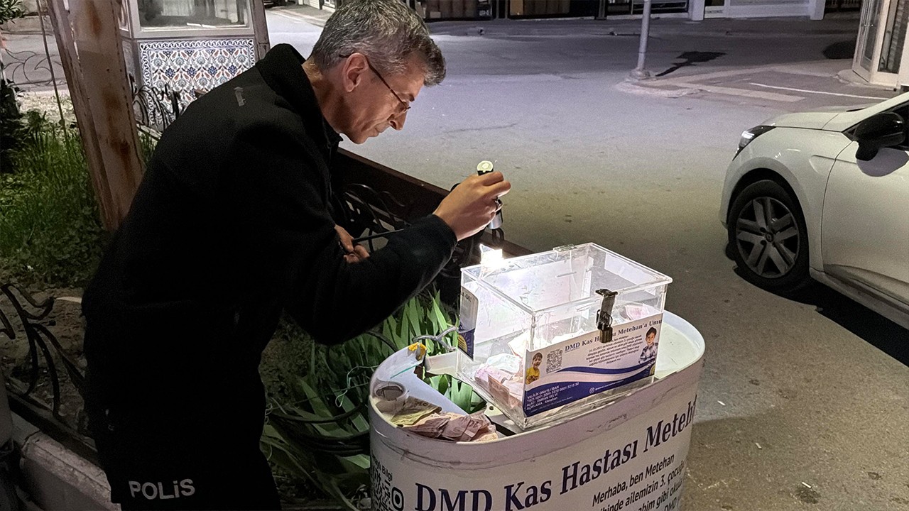 Vicdansızlığın böylesi! DMD standındaki bağış kutusundan para çaldı