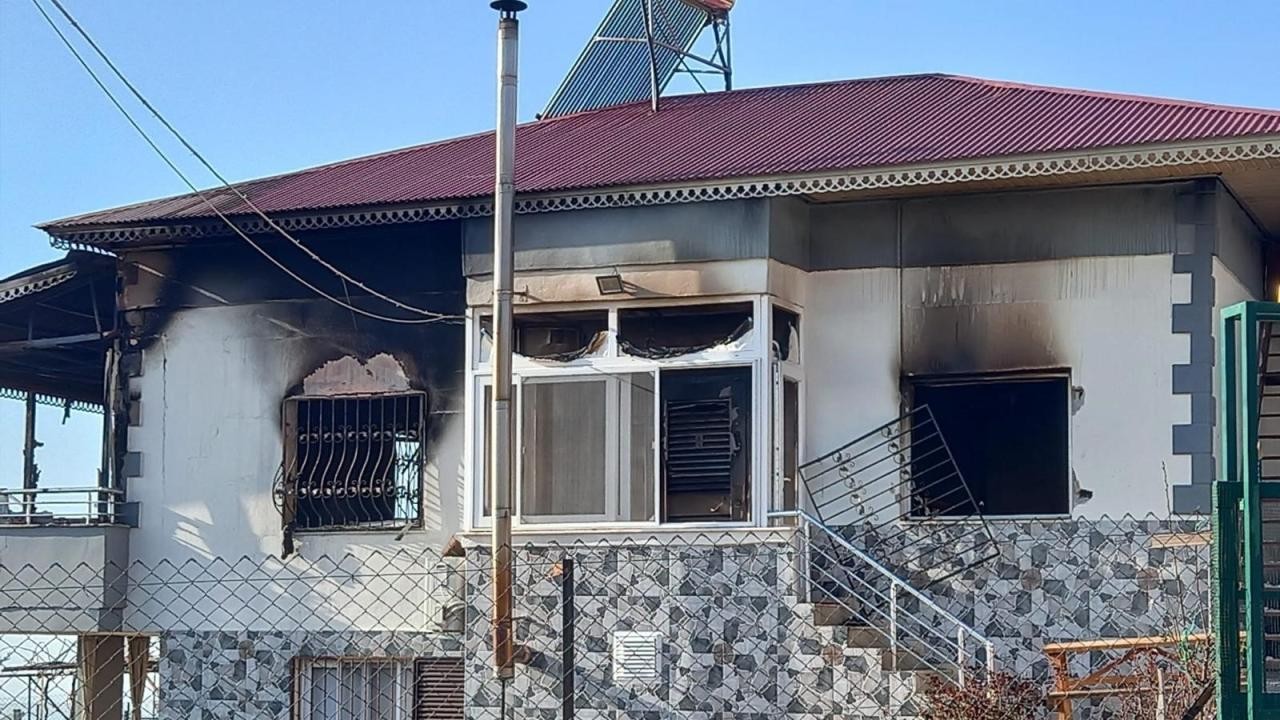 Şüpheli ev yangınından çifte cinayet çıktı