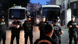 Buca'da belediye memurunun 13 yarış atına sahip olduğu ortaya çıktı
