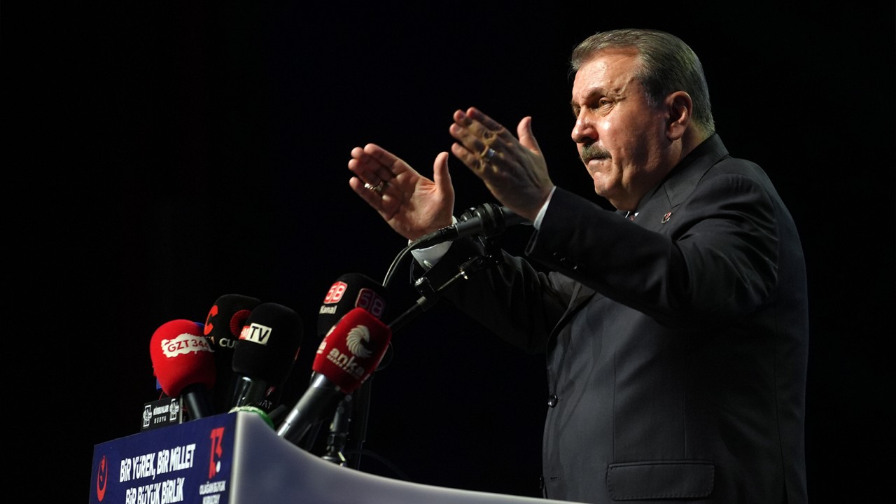 Mustafa Destici, BBP Genel Başkanlığına yeniden seçildi