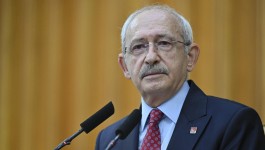Kılıçdaroğlu, grup toplantısını genel merkezde yapacak