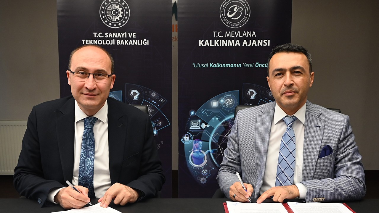 Konya'da MEVKA ve BİK iş birliği ile kadın gazetecilere dijital gazetecilik eğitimi verilecek