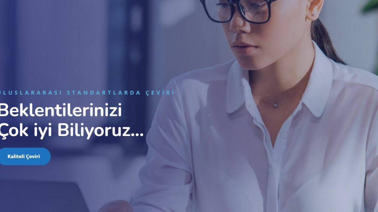 Tercüme mi Simultane Çeviri mi? Uluslararası Toplantınız İçin Hangisi Doğru?