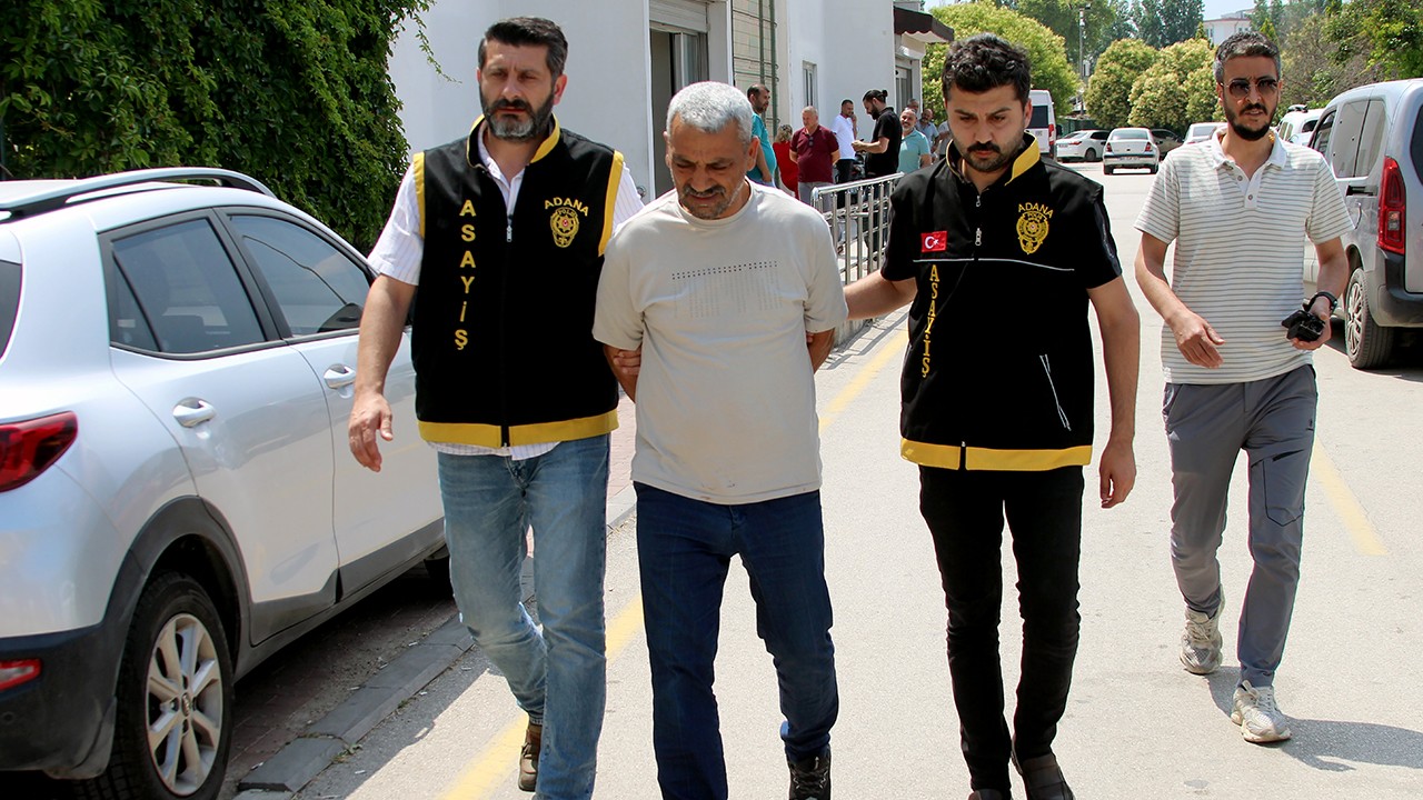 Dükkan kirasını eşit paylaştırmadığı kardeşini öldürdü!