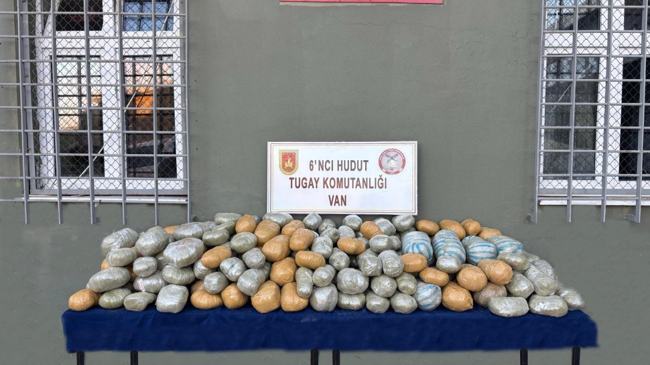 Van hudut hattında 290 kilo uyuşturucu ele geçirildi