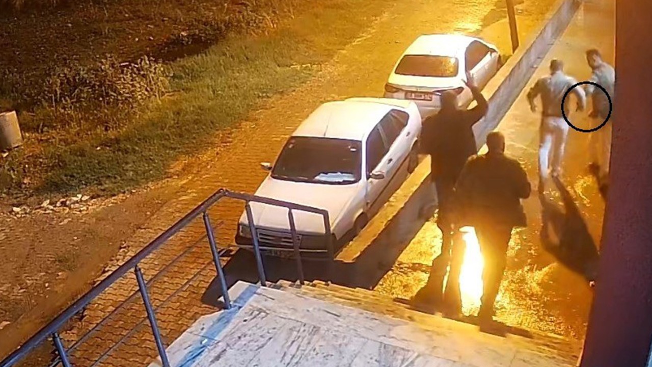 Otopark kavgasında 3 çocuk babası evlatlarının gözü önünde başından vurularak can verdi