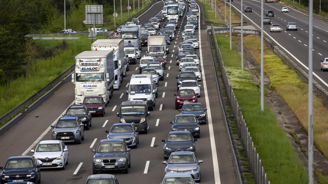 Trafiğe kayıtlı araç sayısı 34 milyonu geçti