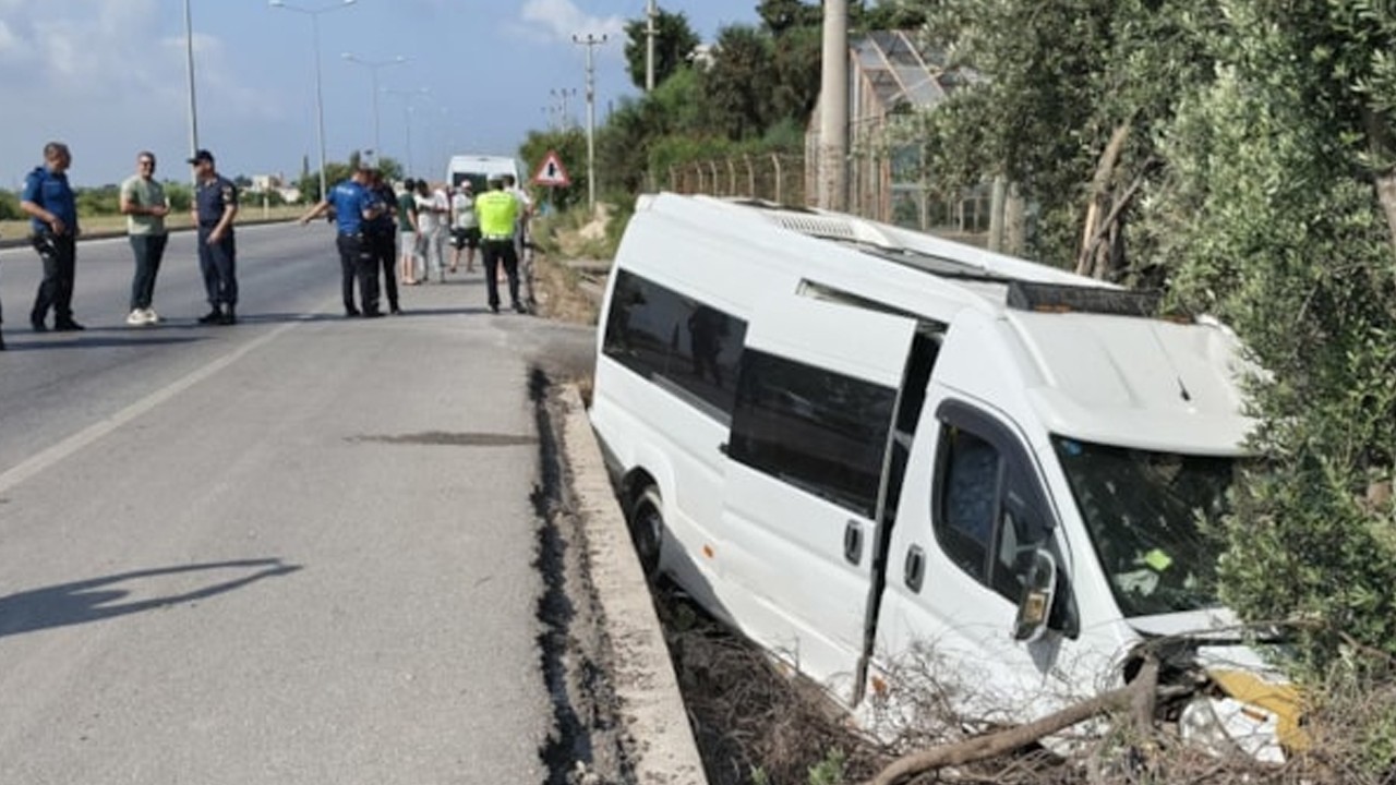 Kaçırdığı minibüsle kaza yapan şahıs öldü