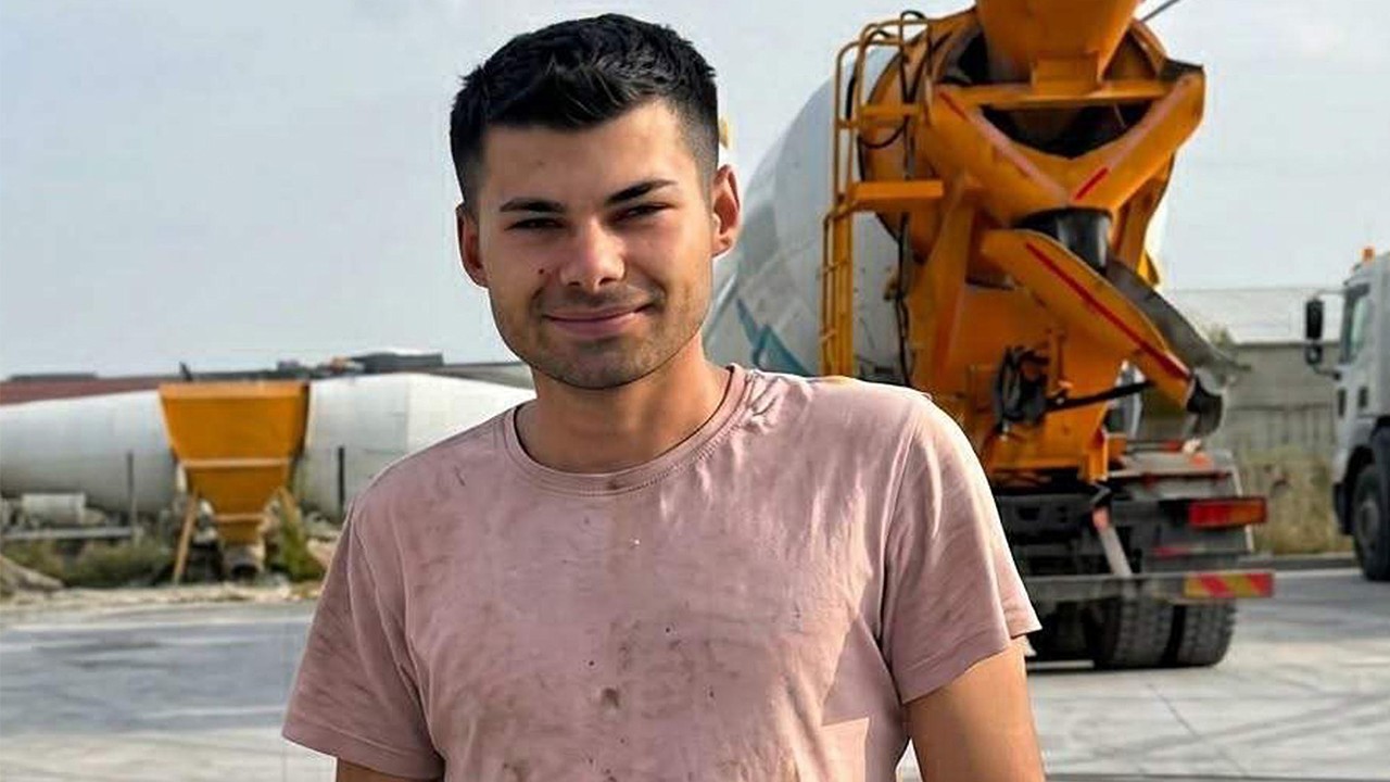 Beton karıştırıcısının içinde sıkışan işçi öldü