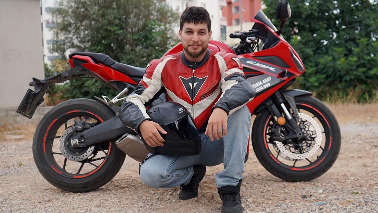 Doktorlar yürüyemeyebilirsin dedi! Ölümden döndüğü motosiklete 5 yıl sonra yeniden bindi