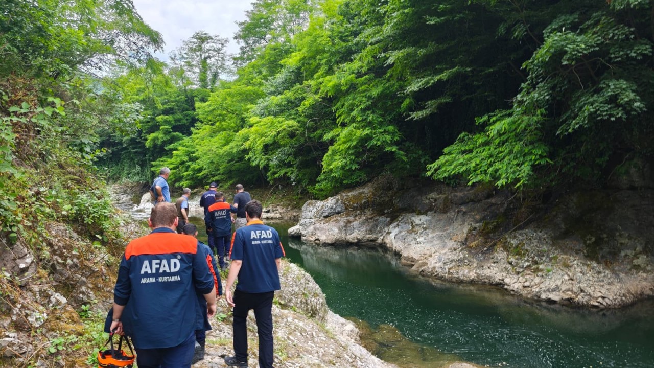 Irmağa düşen şahıs hayatını kaybetti
