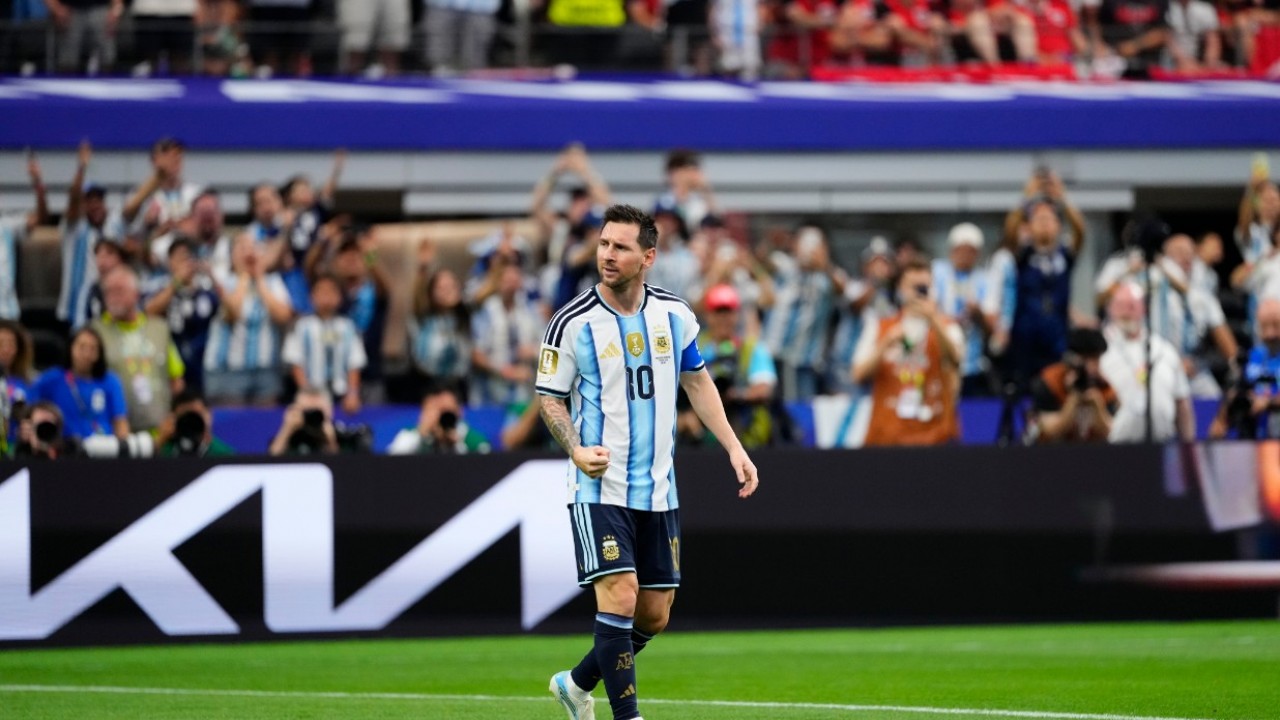 Lionel Messi rekor kırdı! Arjantin, Avusturya'yı iki golle geçti