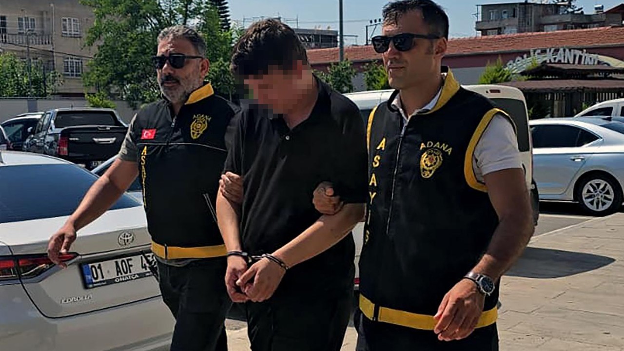 Sahte kimlik gösterdi, koluna yazdırdığı adı kendini ele verdi
