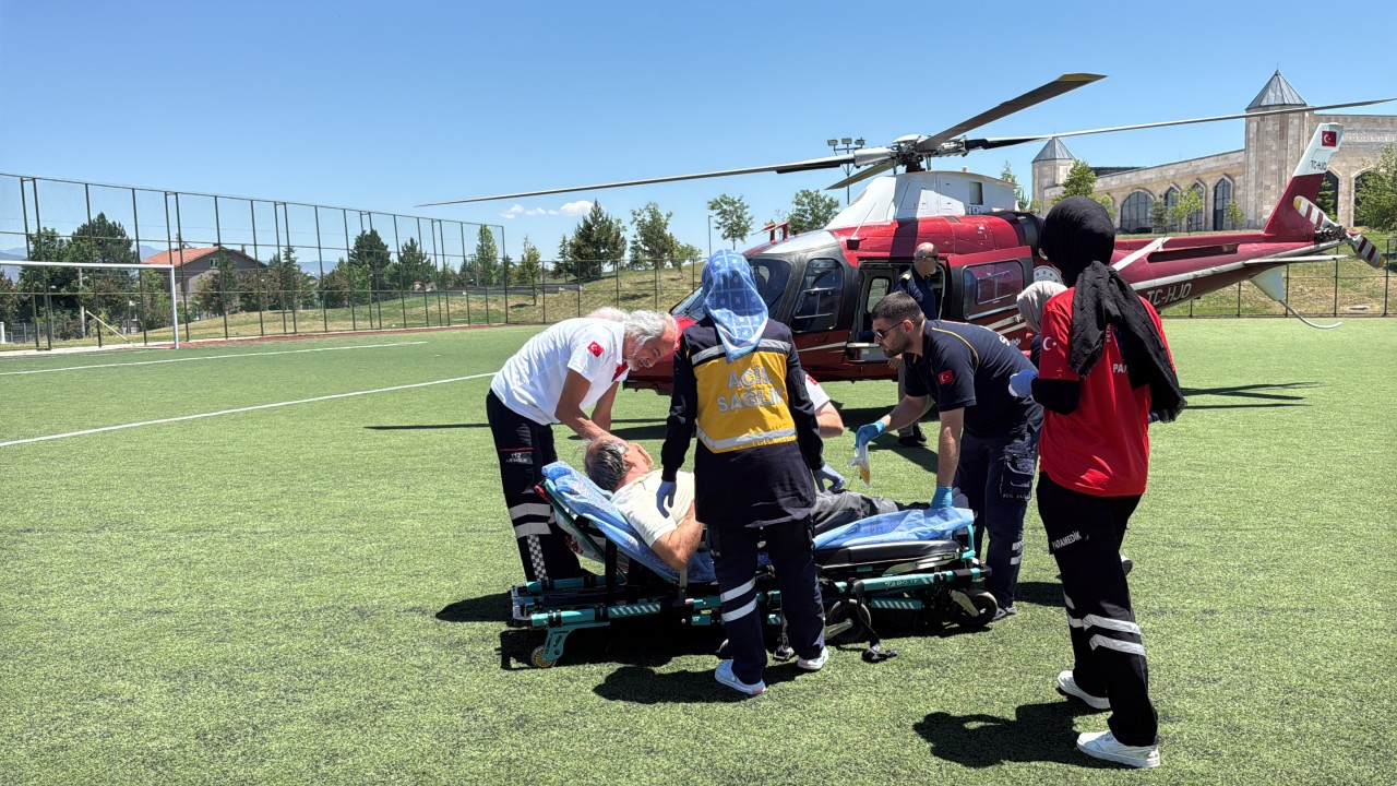Seydişehir'de hava ambulansı kalp krizi geçiren hasta için havalandı