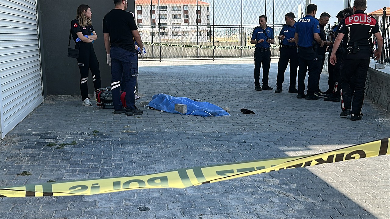 5'inci kattan düşen Alzheimer hastası kadın öldü