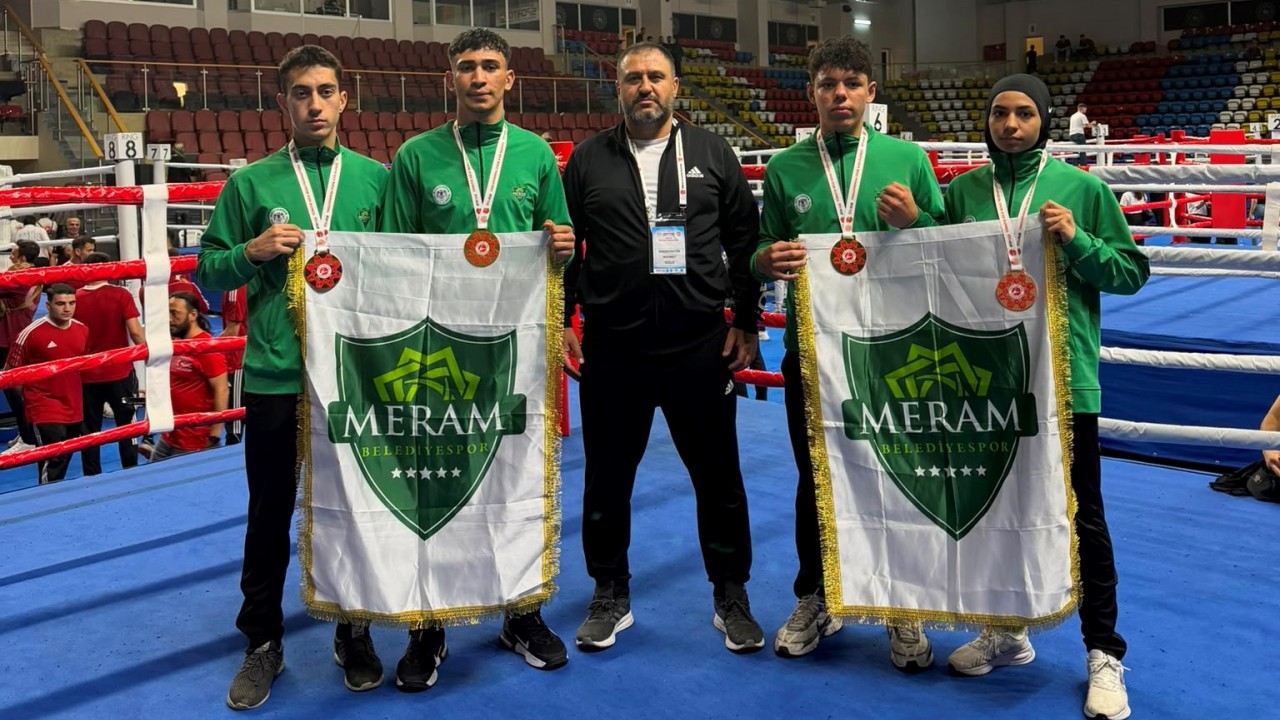 Meram’dan kick boksta yeni bir gurur tablosu daha