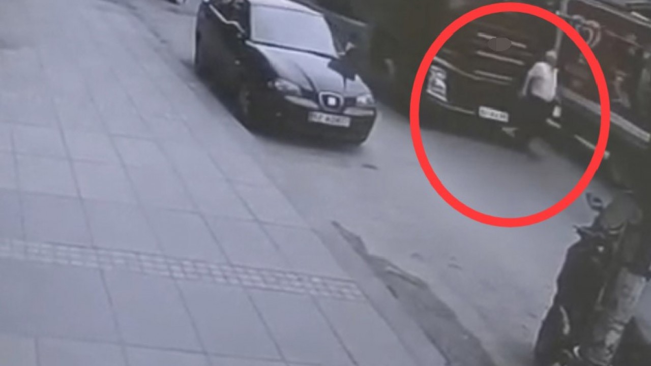 Tırın altında kalan yaşlı adam hayatını kaybetti