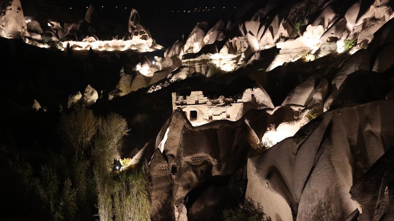 Kapadokya'nın tarihi mirası artık geceleri de keşfedilebilecek