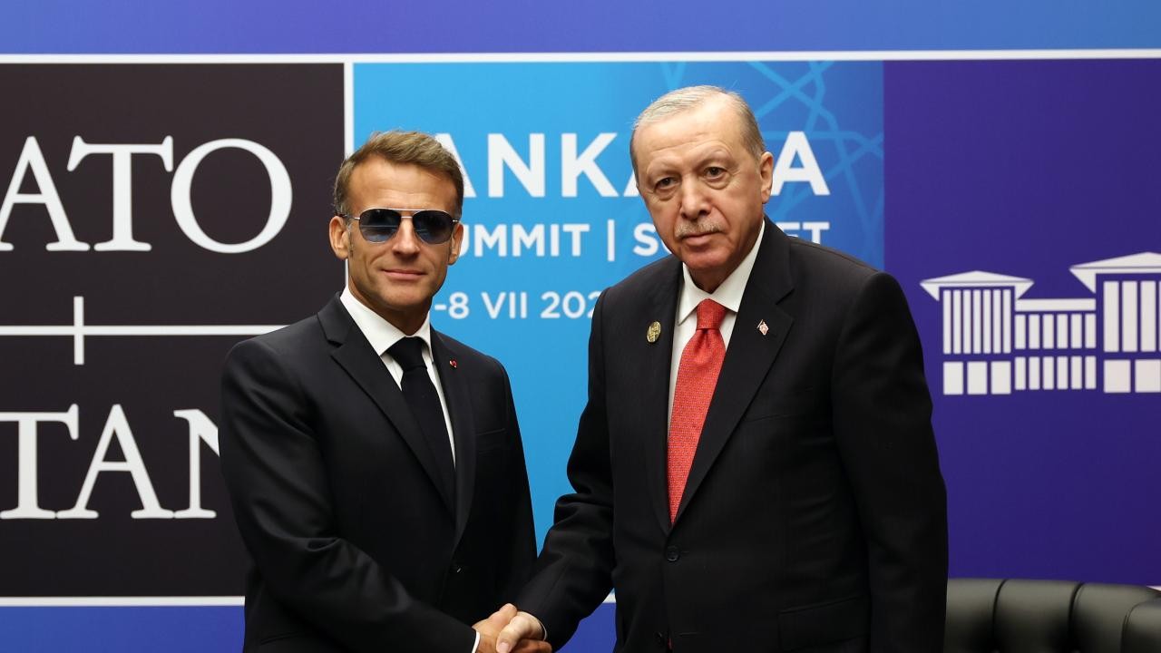 Cumhurbaşkanı Erdoğan, Macron ile görüştü