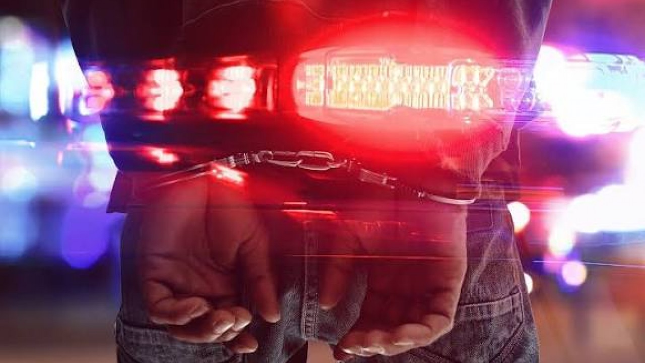 Kendilerini polis savcı olarak tanıttılar, 1.5 milyon liralık vurgun yaptılar: 5 şüpheli yakalandı