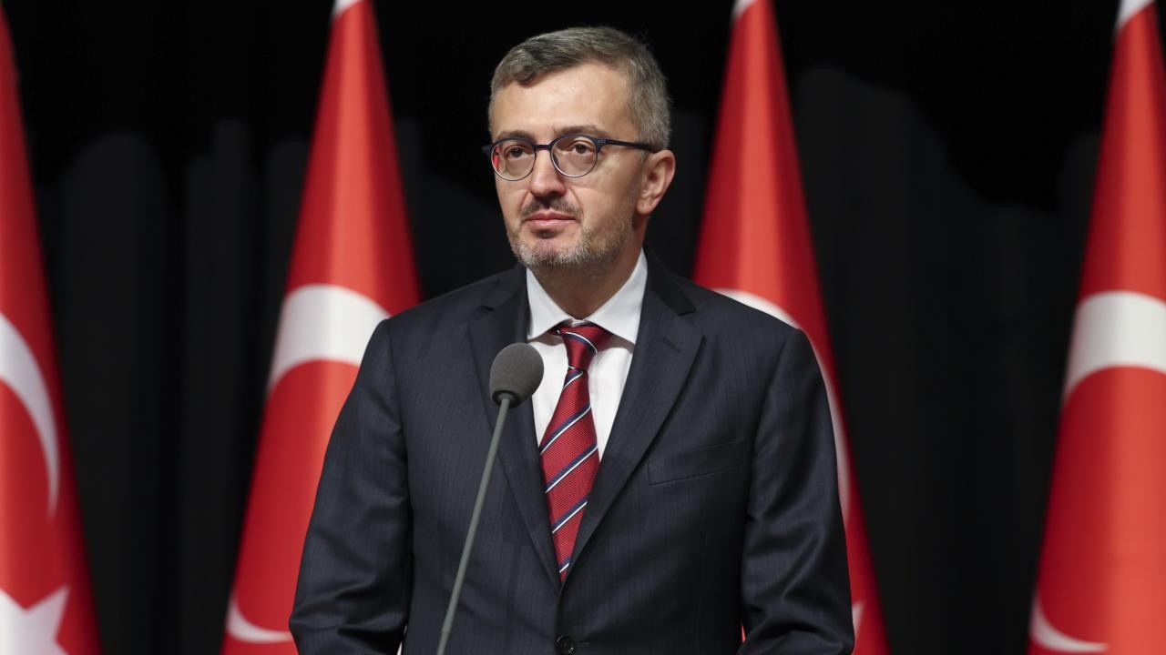 Burhanettin Duran'dan 'Onuncu Yılında 15 Temmuz: İrade Bizim, Zafer Bizim' makalesi