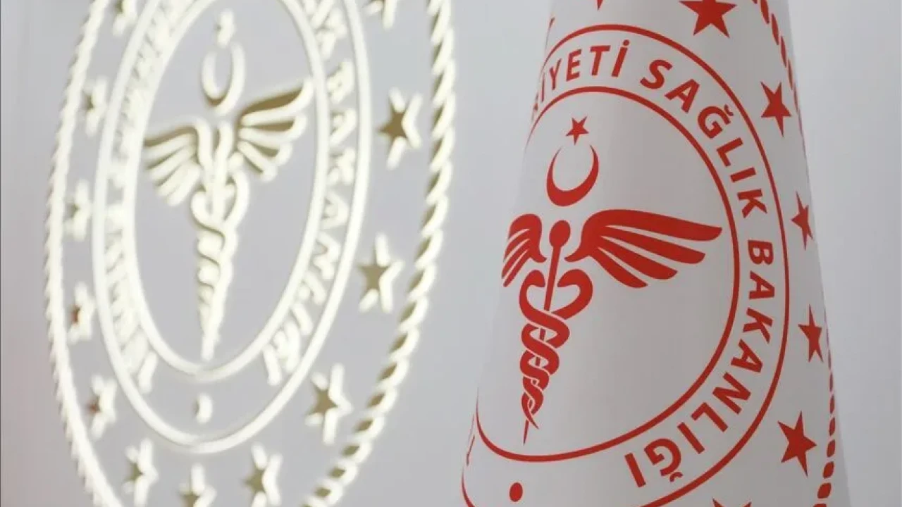 Sağlık Bakanlığından özel bir hastanede tedavi olduğu sırada vefat eden kadınla ilgili açıklama