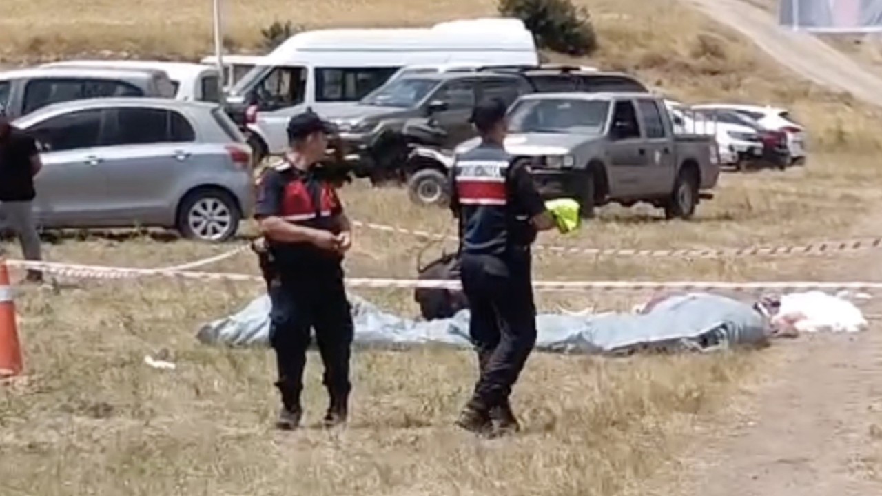 Yamaç paraşütü faciası: 30 metreden düşen pilot hayatını kaybetti