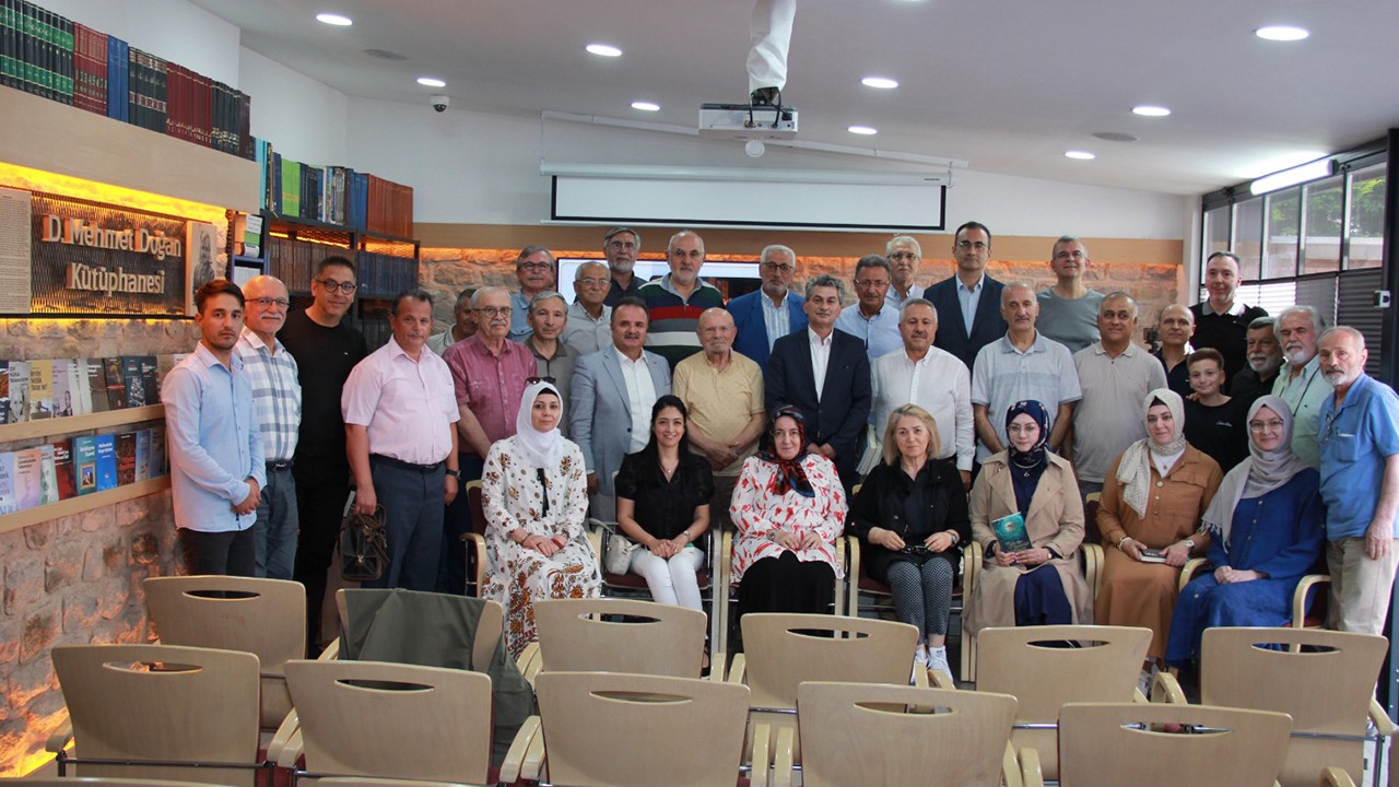 Konya’da Divan-ı Kebir ve ‘aşk’ konuşuldu!