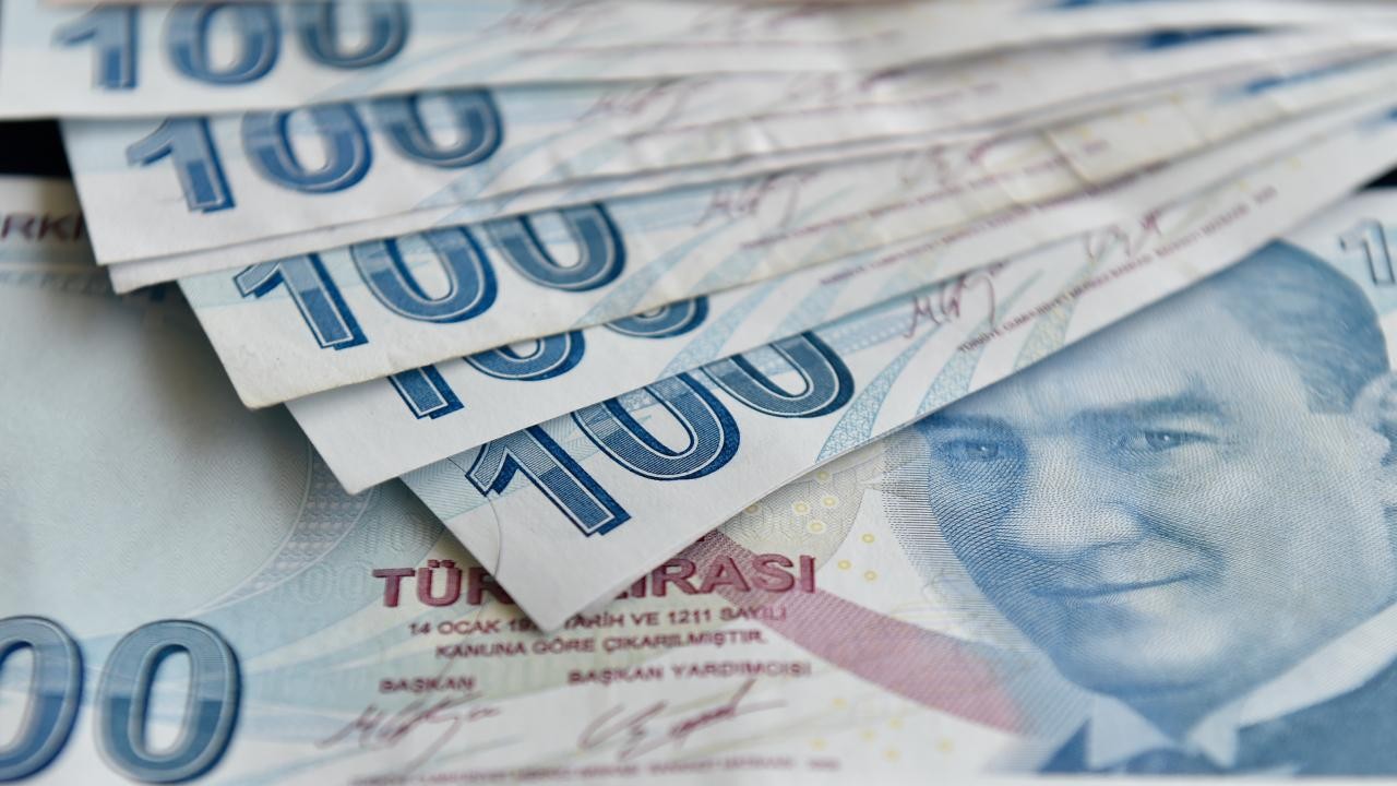Memur emeklilerine zam farkı ödemeleri yarın yapılacak