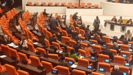 Yeni Parti'nin kurulmasıyla TBMM'de oturma düzeni değişti