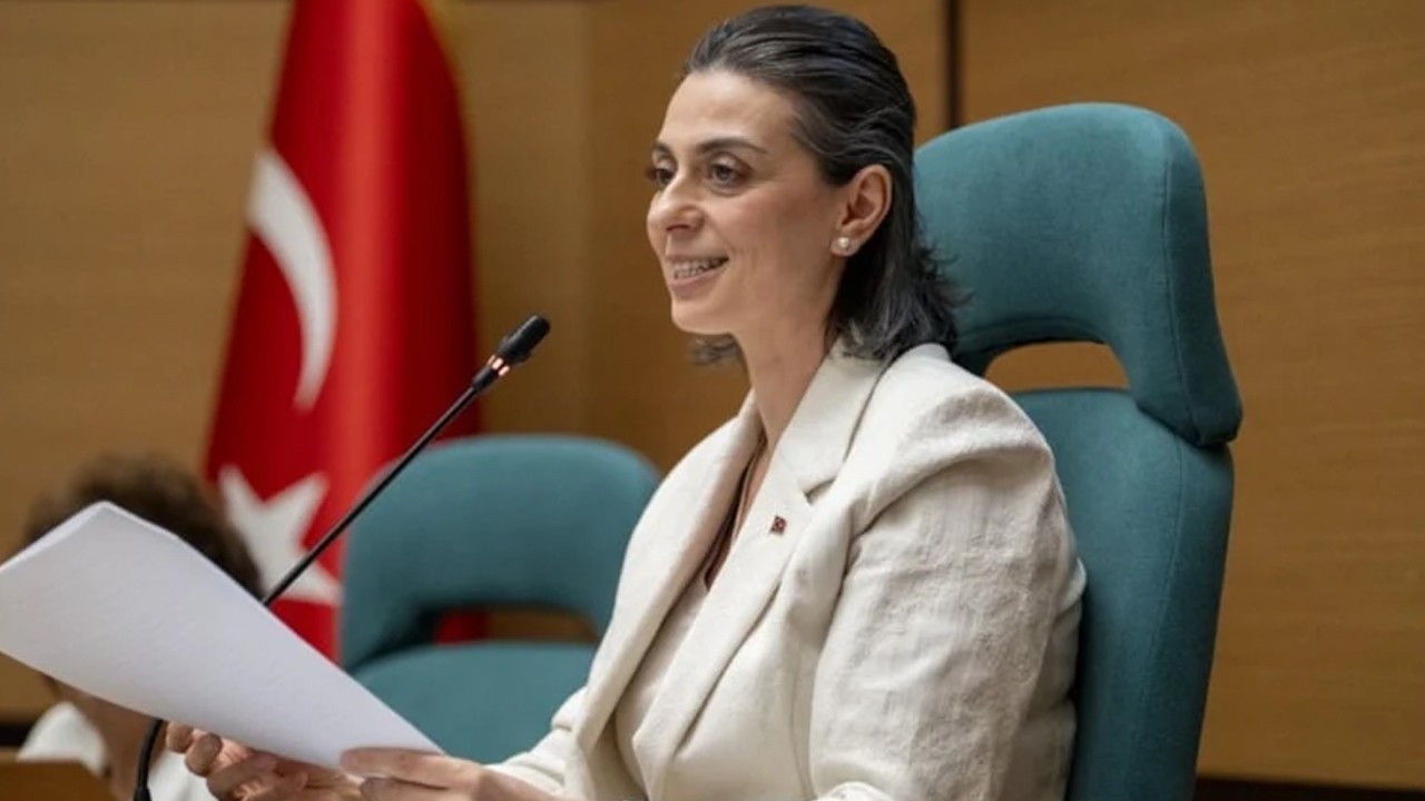 Belediye Başkanı Sinem Dedetaş tutuklandı