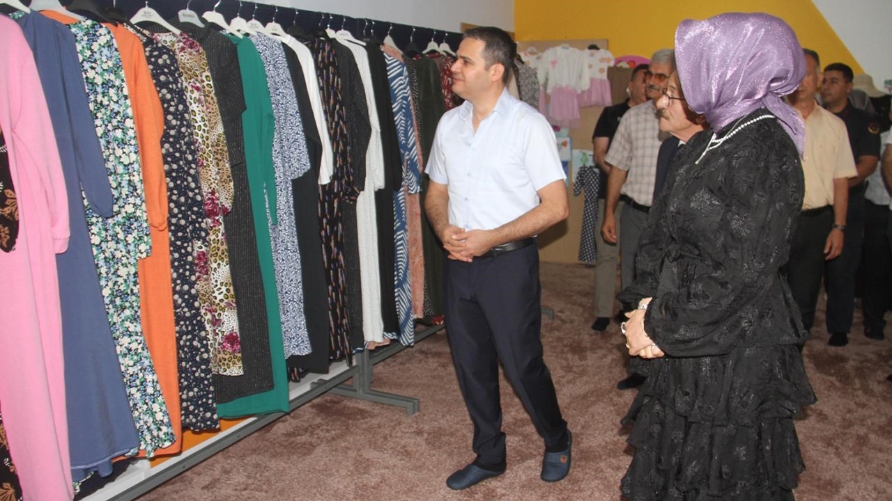 Beyşehir'de kadınların ürettiği ürünler sergide toplandı