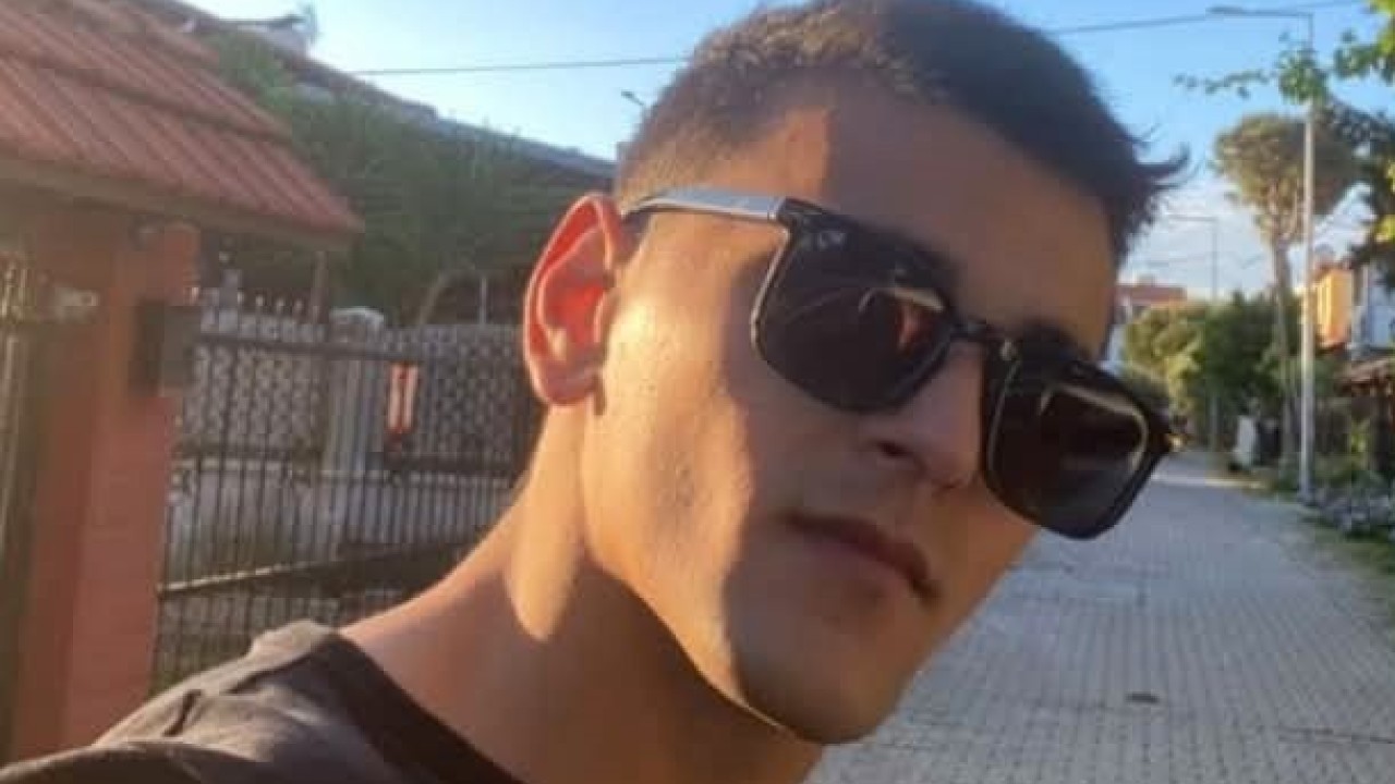 Otomobilin çarptığı üniversite öğrencisi hayatını kaybetti