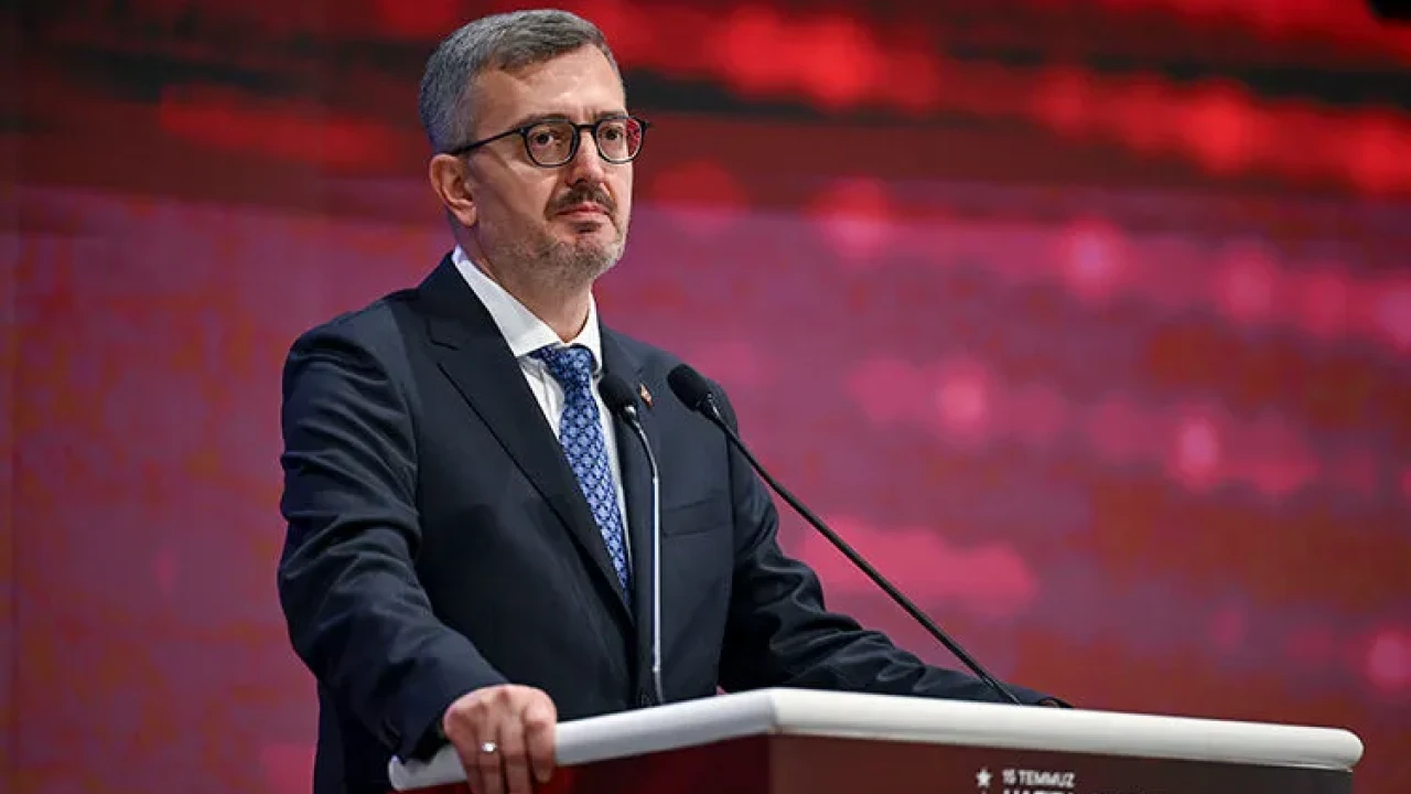 İletişim Başkanı Duran: Karatepe'nin yakalanması devletimizin kararlılığının göstergesidir