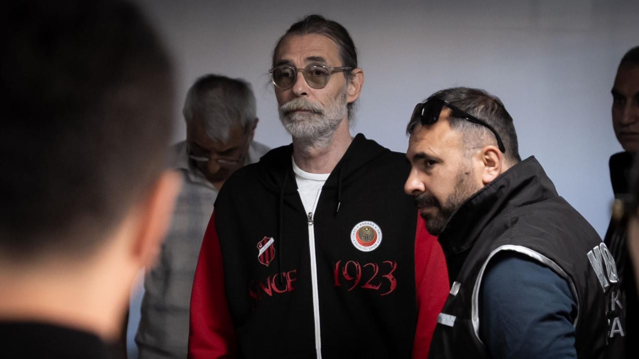 Etimesgut Belediyesi'ne yolsuzluk soruşturması: 44 şüpheli mahkemeye sevk edildi
