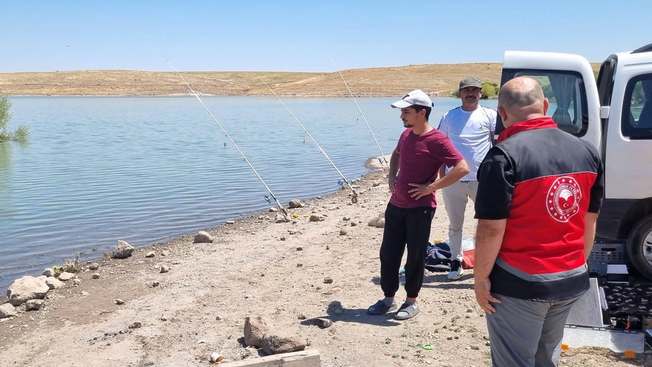 Akören'de göletlerde denetimler sürüyor